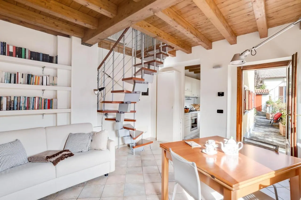 Design Apartment With Lake View! Carate Urio Italy