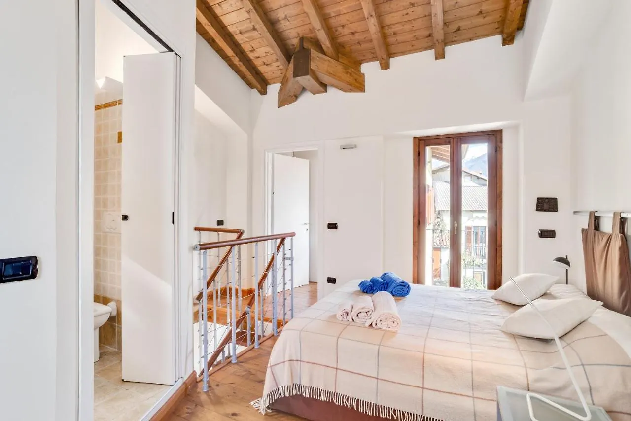 Design Apartment With Lake View! Carate Urio Italy